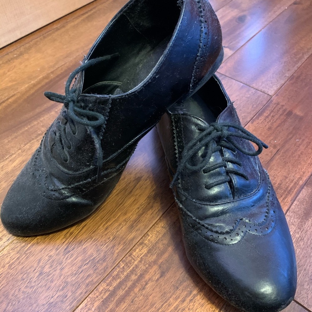 Black oxfords
